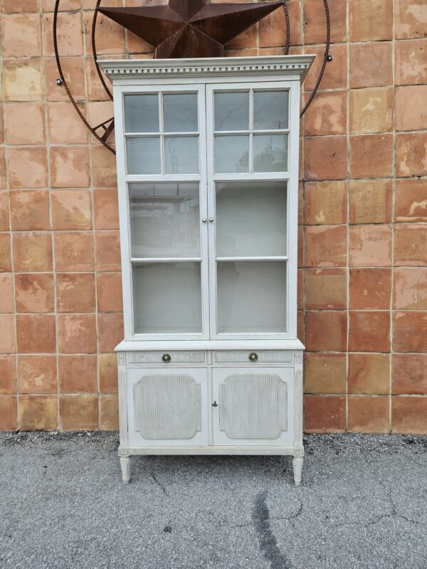 Cabinet hutch glass top display Swedish